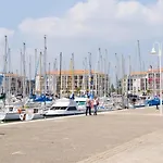 Botel Voilier Bateau Rochefort (Charente-Maritime)