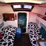 Voilier Bateau Botel *