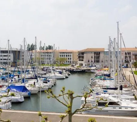 Hotel na wodzie Voilier Bateau *