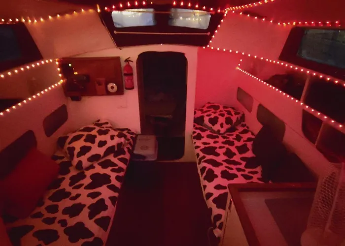 Voilier Bateau Bateau-hôtel *